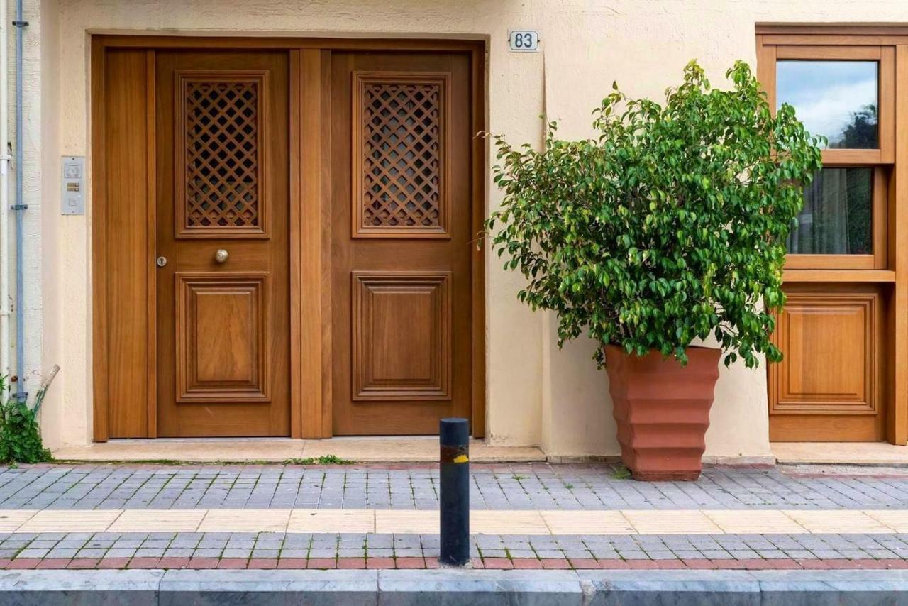 Elydaki Old Town Apartments Resmo Dış mekan fotoğraf